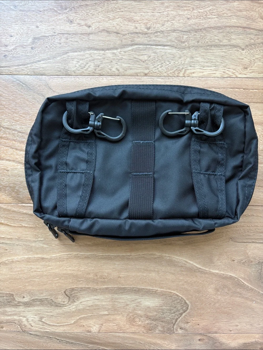 TOM BIHN Black Hundy Little Thing Pouch